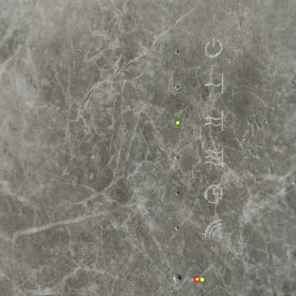 Radiator elektrik me temperaturë qelqi me përfundim guri Jonny Viadurini