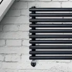 Radiator hidraulik me kolektor vertikal dhe tuba horizontal - Kompozuar Viadurini
