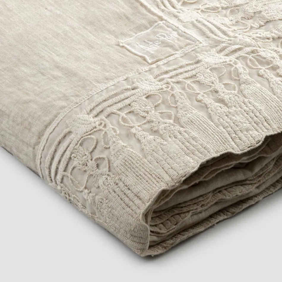 Mbulesë tavoline prej liri ngjyrë bezhë drejtkëndëshe me kornizë dantelle me xhufkë luksoze - zippel Viadurini