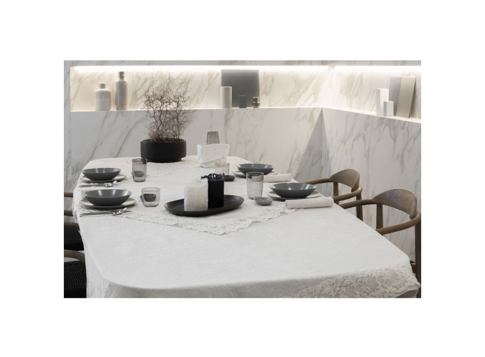 Mbulesë tavoline prej liri të bardhë ose gjalpë me dizajn drejtkëndëshe me dantella Farnese - Kippel Viadurini