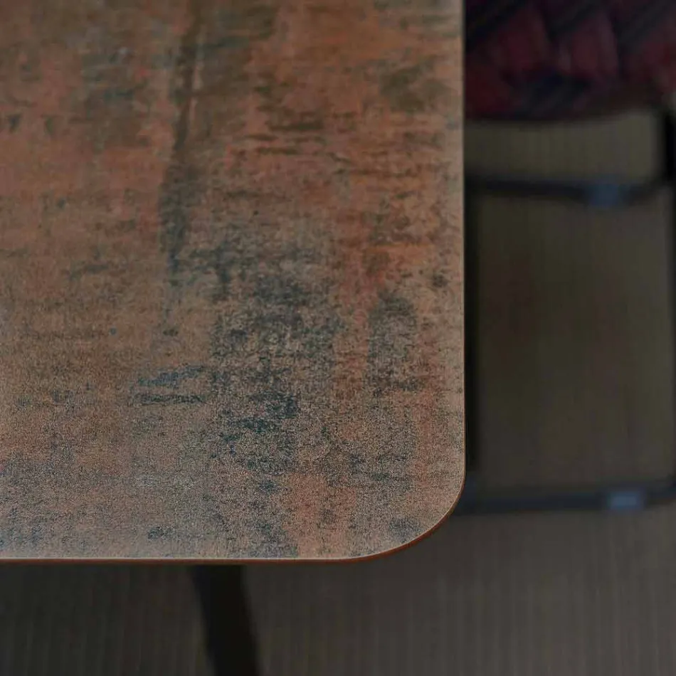 Tabela moderne e kopshtit Varaschin Kolonaki në madhësi të ndryshme Viadurini