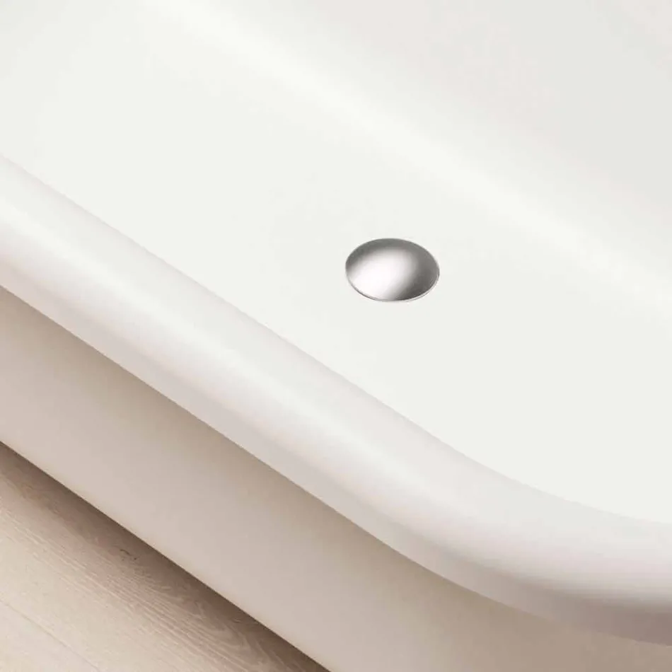 Dizenjoni banjën pa këmbë, këmbët në përfundimin e Chrome - Falas Viadurini