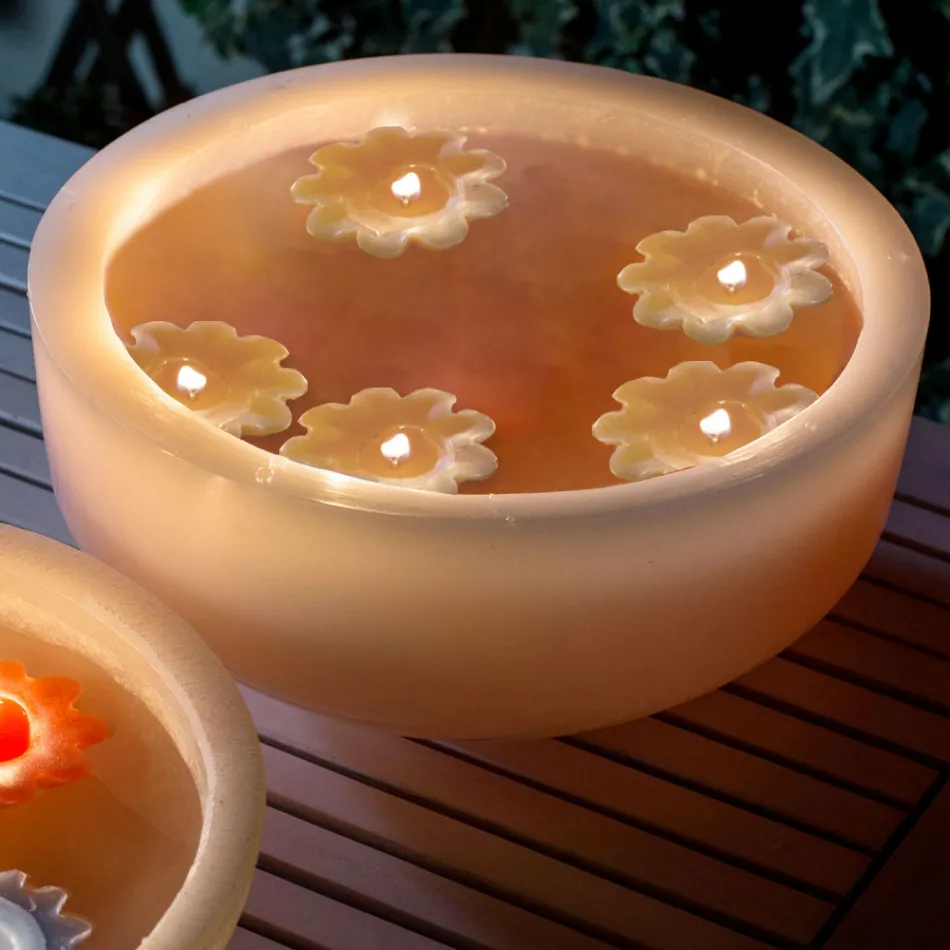 Vaskë dylli e rrumbullakët me qirinj lundrues me ngjyra Prodhuar në Itali - Utina Viadurini