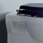 Dizajn klasik i vazo me dysheme përsëri në mur në Made në Itali Qeramike - Marwa Viadurini