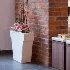 Vazo dekorative me ngjyra Slide Vazo moderne polietileni e prodhuar në Itali Viadurini