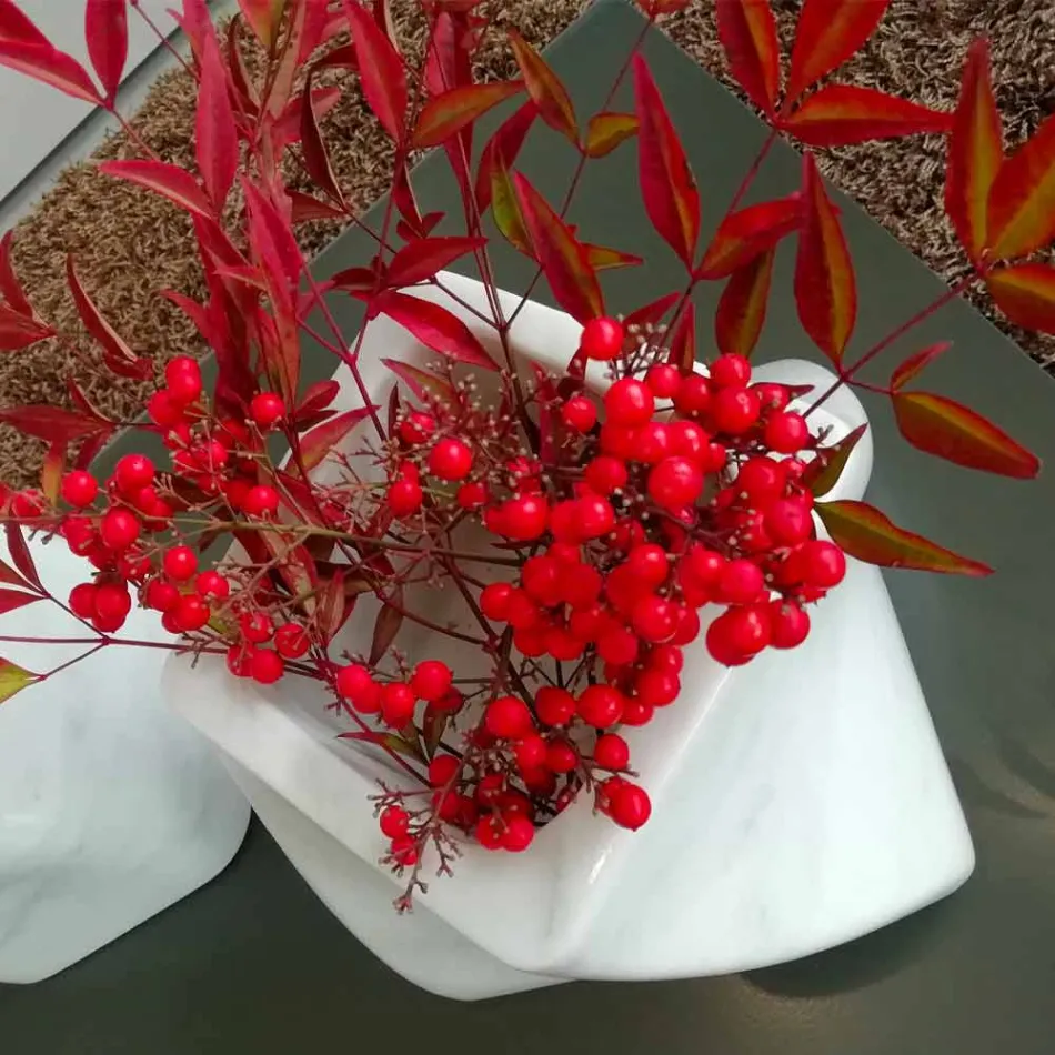 Vazo me Dizajn Dekorativ në Bardiglio ose Mermer Carrara Prodhuar në Itali - Prisma Viadurini