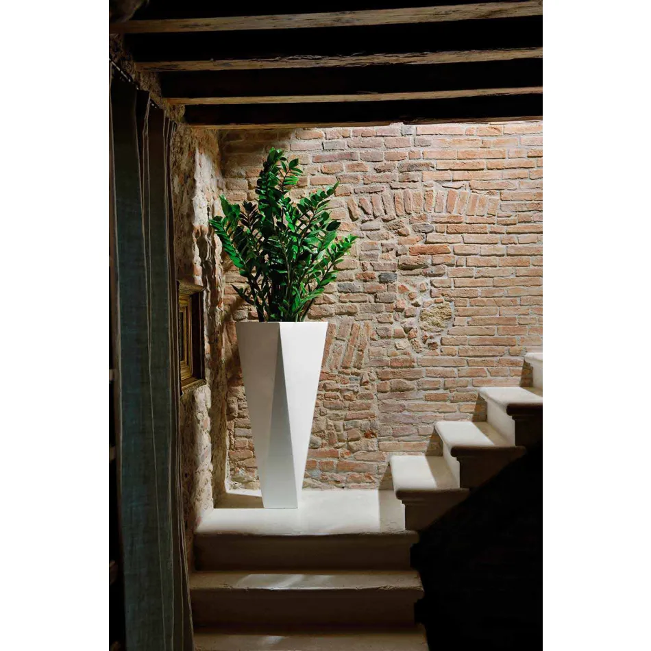 Vazo dekorative polietileni me dizajn katror prodhuar në Itali - Bonina Viadurini