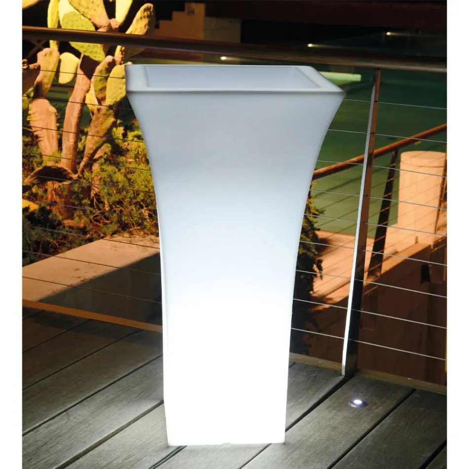 Vazo me lule kopshti në polietileni me ngjyra Prodhuar në Itali - Tremont Viadurini