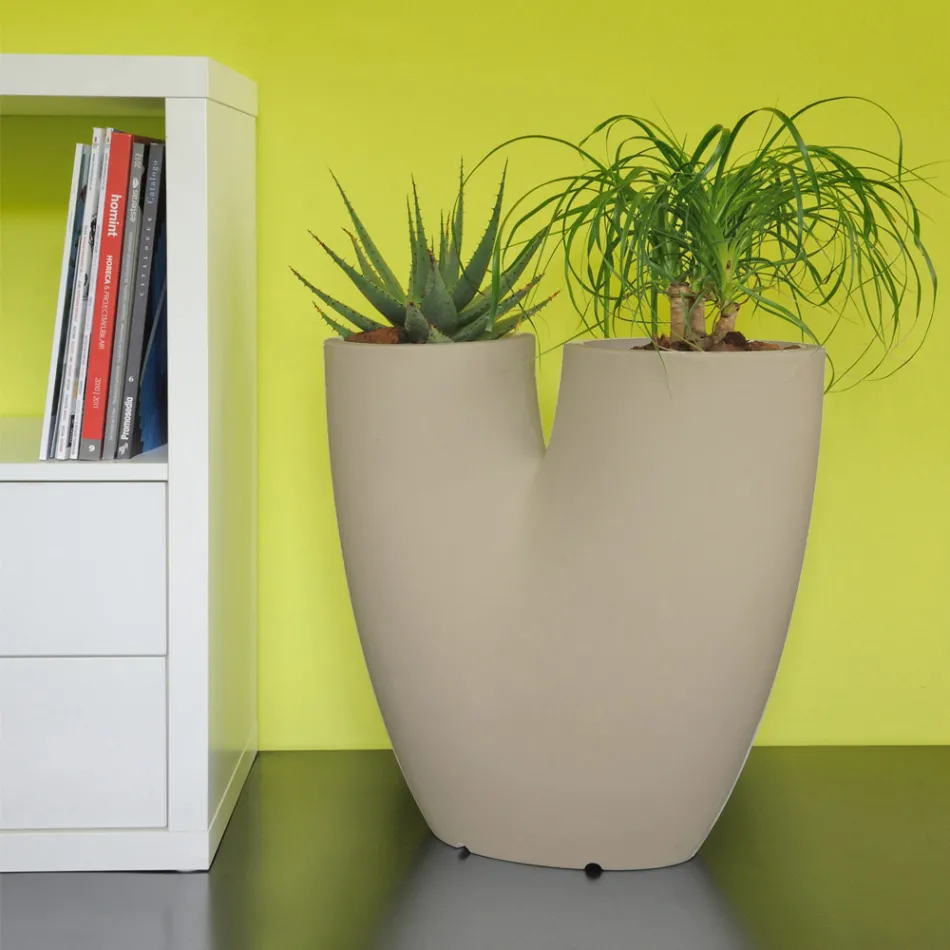 Vazo kopshti me ngjyra moderne në polietileni Prodhuar në Itali - rrjedh Viadurini