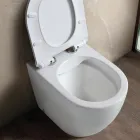 Tualet i montuar në dysheme Aster i bardhë qeramik pa kornizë me ndenjëse me mbyllje të butë   Viadurini