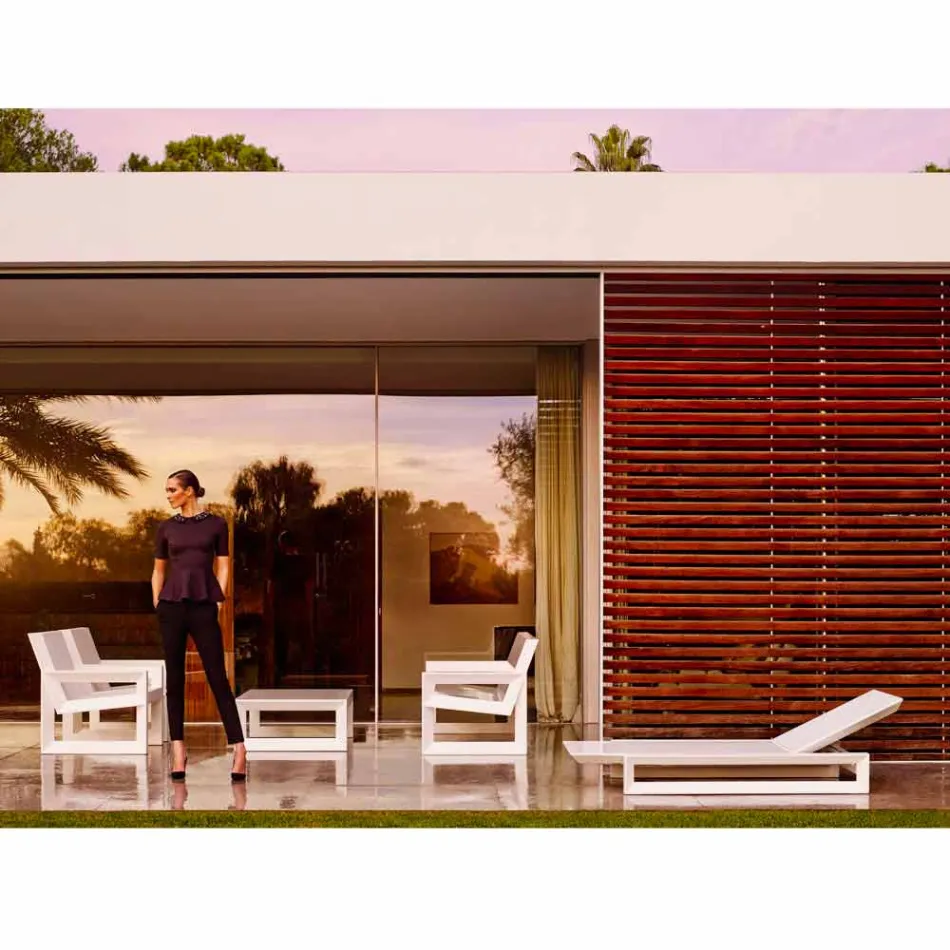 Shtrati i kopshtit me model Vondom Frame në polietilen të bardhë Viadurini